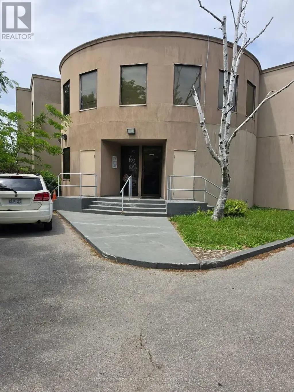 207 - 14 Haas Road, Toronto (West Humber-Clairville)